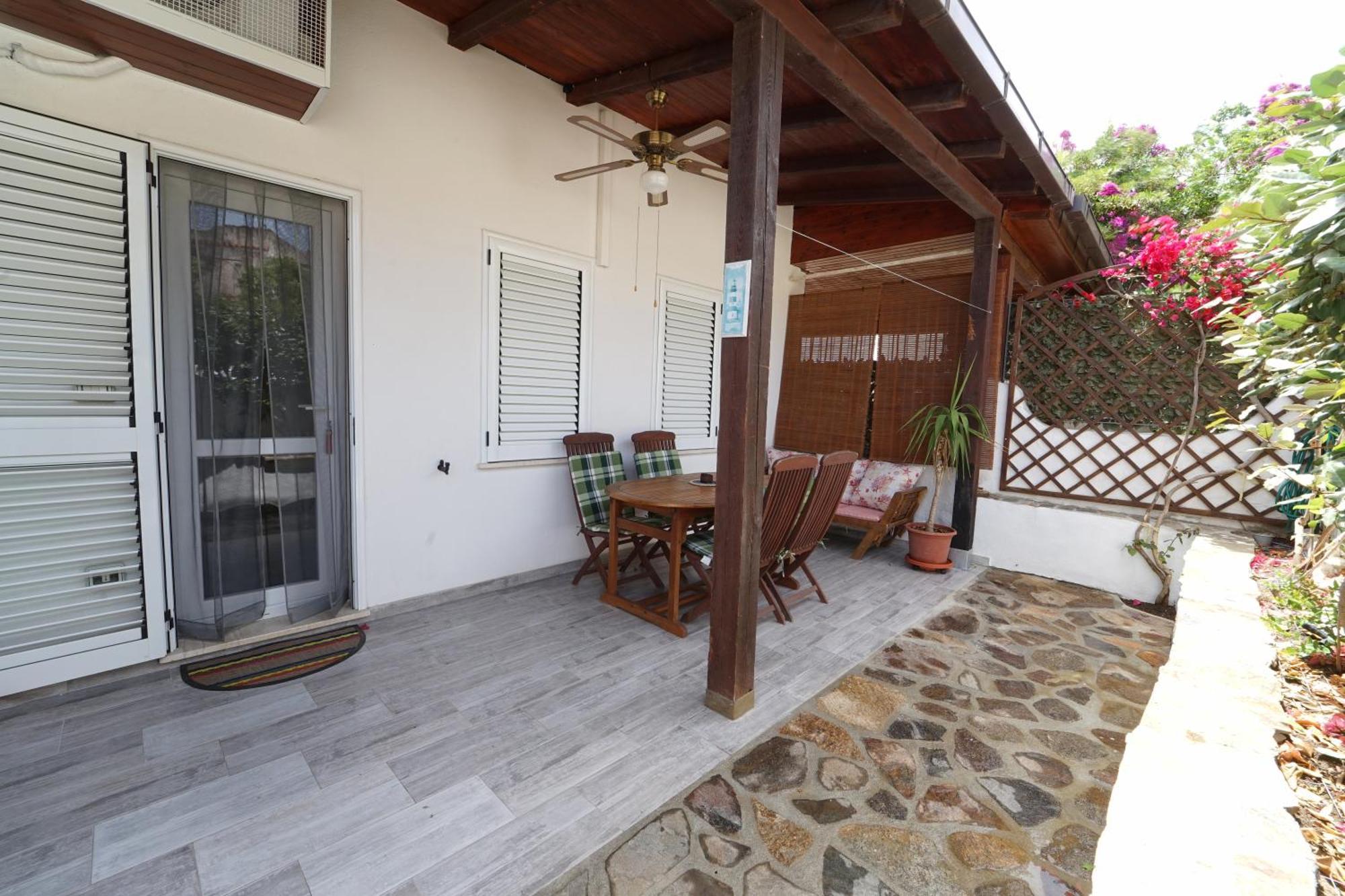 Sardinian Cottage, 150m From The Sea, Private Garden Holiday home Olbia